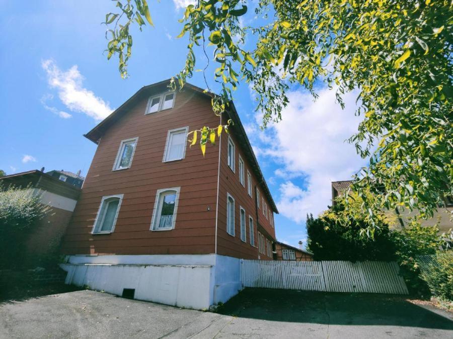 Leopold'S Apartments Mit Garten Und Vesteblick Mitten In Coburg Exterior photo